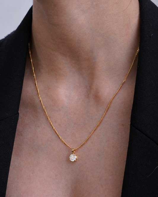 Isabel 18k Gold Lab Grown Diamond Pendant