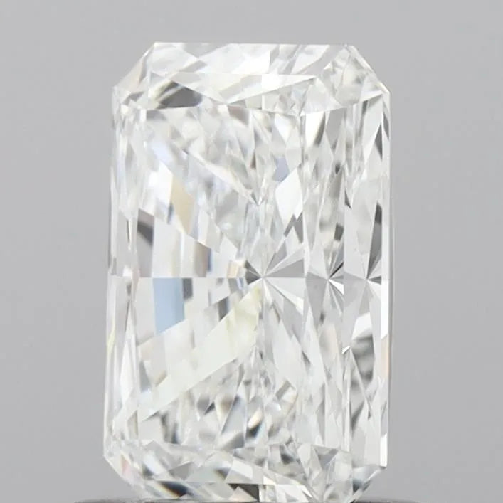 0.97ct Radiant Lab Grown Diamond (Colour E, Clarity VVS2, IGI Certified)