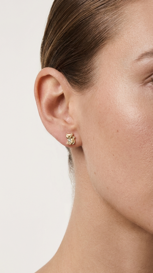 Maris 9ct gold stone set stud earrings