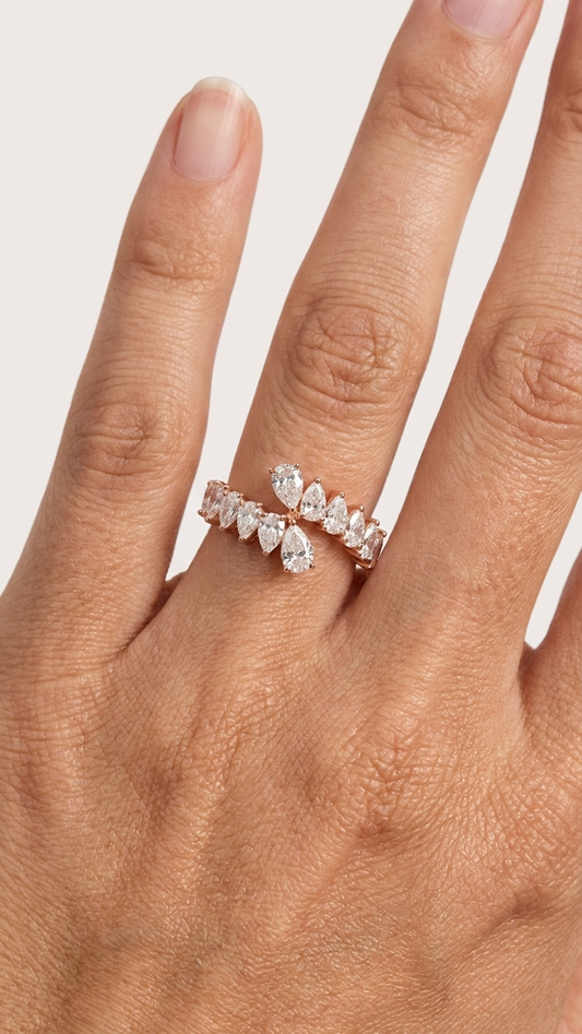 Elaris Ring