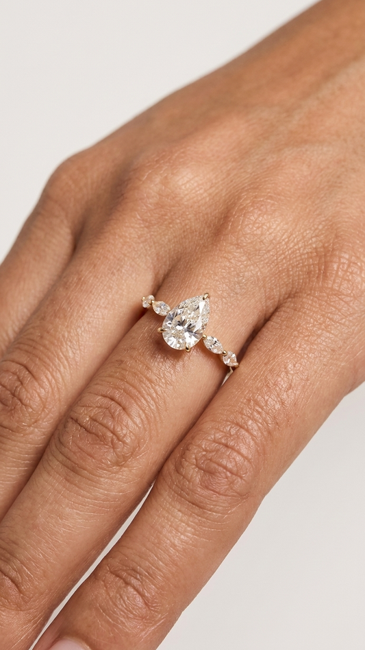 Elandra Pear-Shaped Ring
