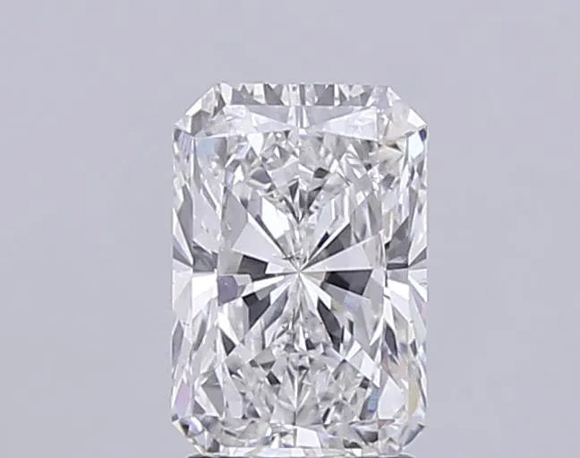 2.52ct Radiant Lab Grown Diamond (Colour F, Clarity VS2, IGI Certified)