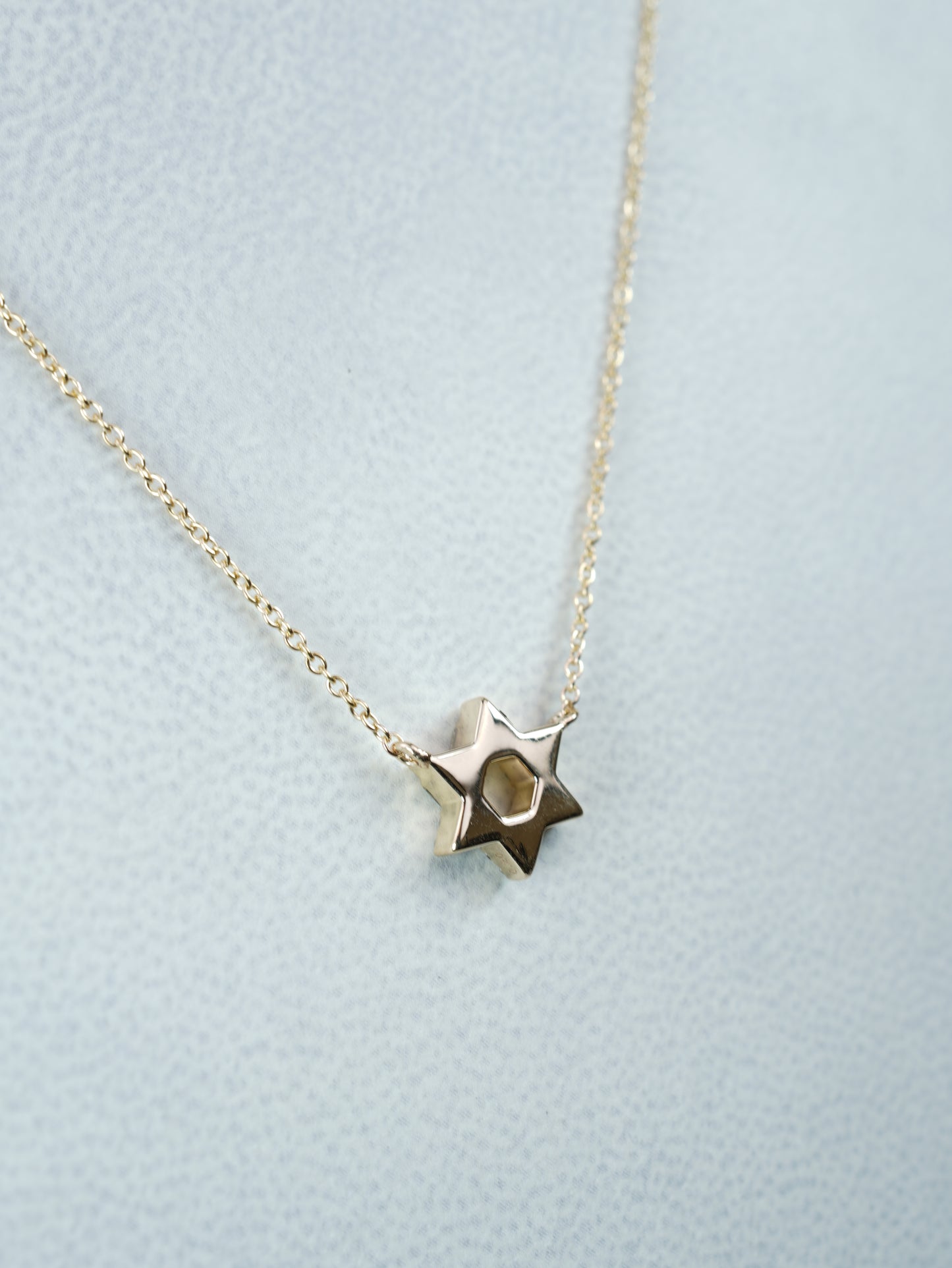 Star of David Pendant - Magen Lumière