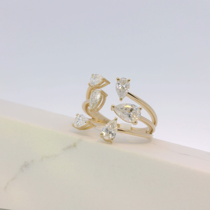 Ayra lab grown diamond ring, side view, gold, Luma Jewellery