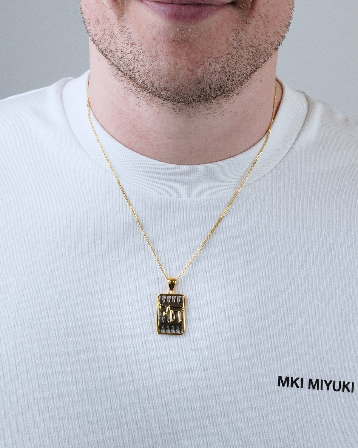 Chai life pendant detail, Luma x Ben Rebuck