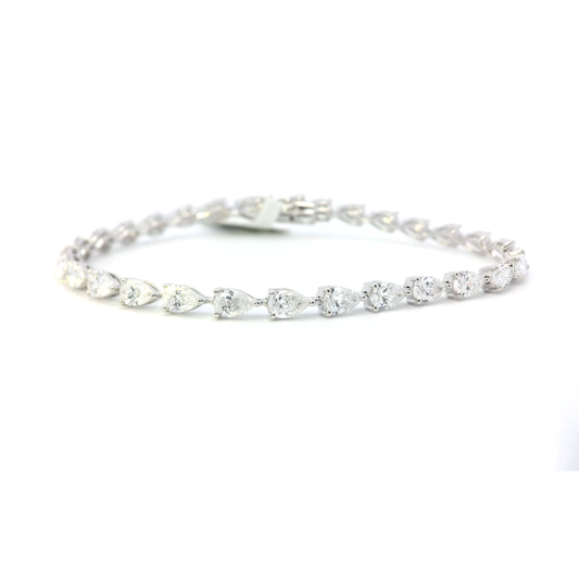 Lysandra pear shaped lab grown diamond bracelet, 5.02ct, Luma Jewellery
