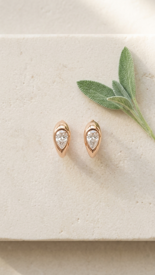 Nerine Teardrop Earrings