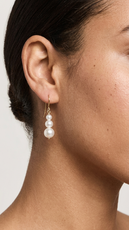 Vira 9ct gold stud earrings