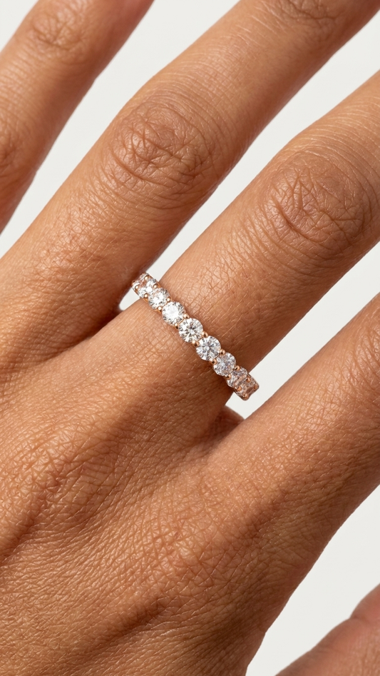 Aurela Eternity Ring