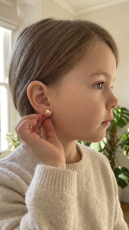 Elise 9k yellow gold stud earrings, Luma Jewellery