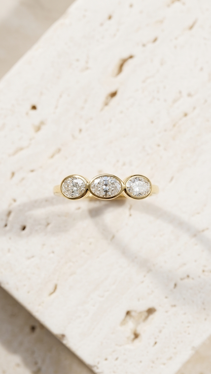 Zephyra Tri-Diamond Ring