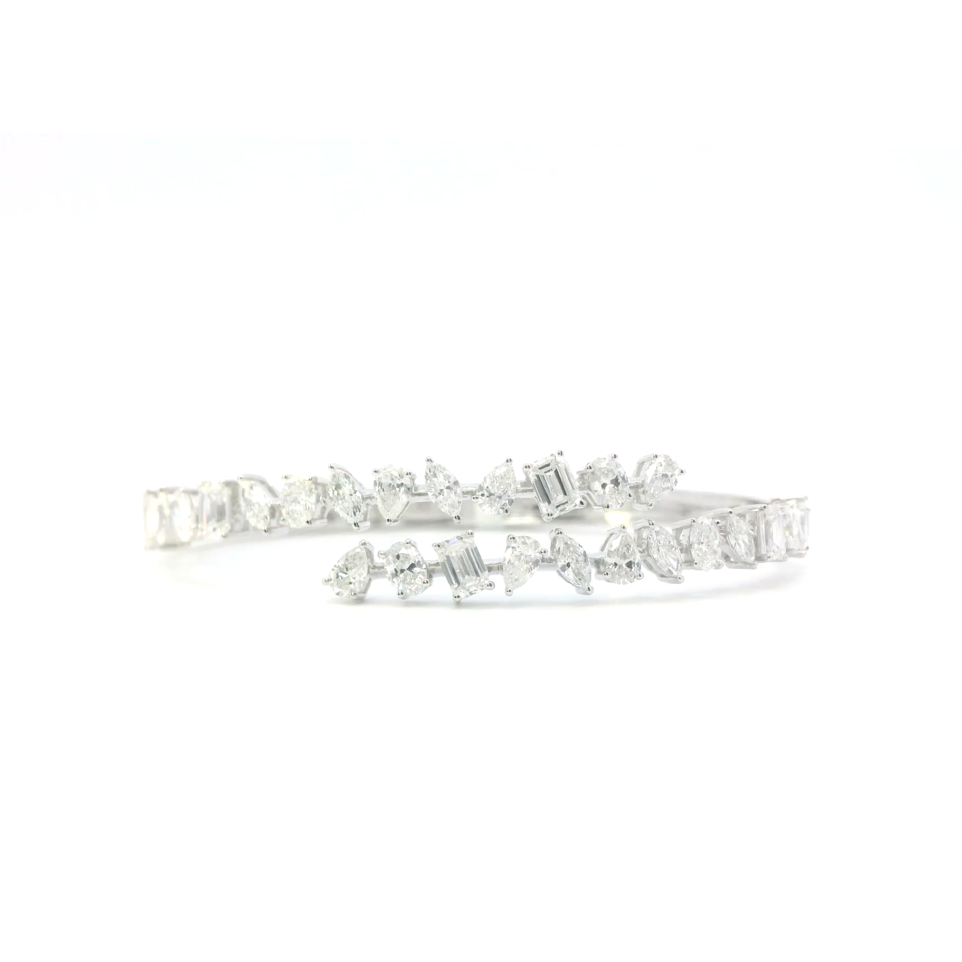 Valeria lab grown diamond bracelet, 4.40ct, Luma Jewellery