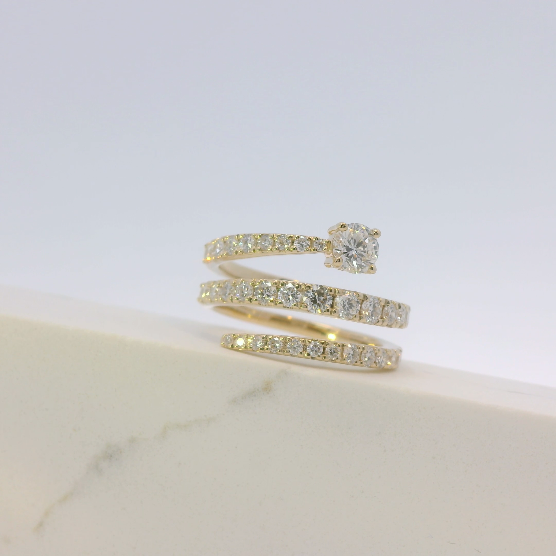 Virelle II serpent ring detail, lab grown diamond, Luma Jewellery